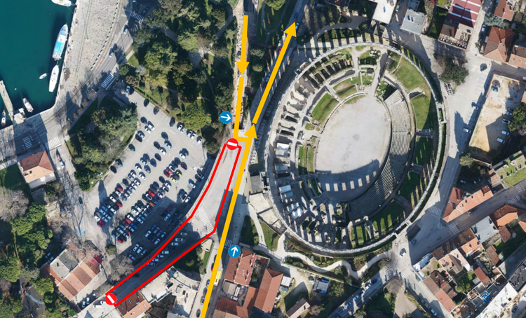  Otvoren Javni poziv za zakup adventskih kućica